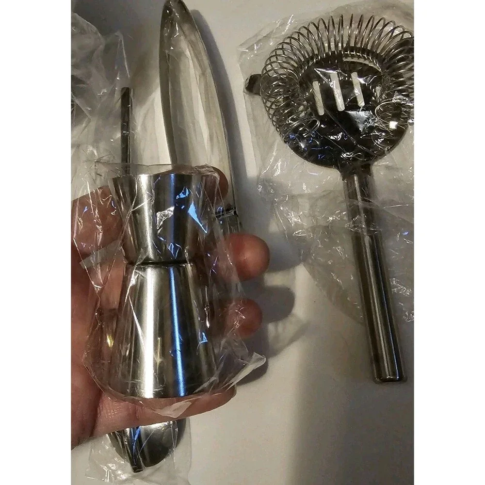 Cocktail Shaker Tipsy Tools Bartending Kit NIB NEW